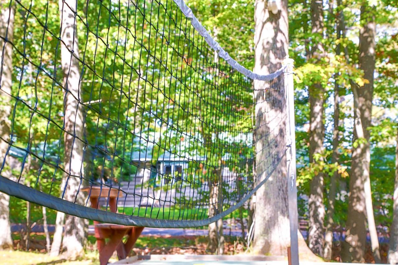 Cottage 5 - Hiller'S Pine Haven Saint Germain Экстерьер фото